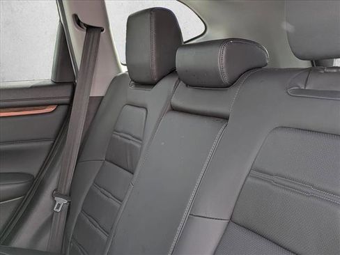 Used 2019 Honda CR-V Touring image 10