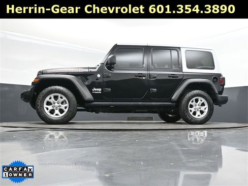 Used 2021 Jeep Wrangler Unlimited Islander image 41