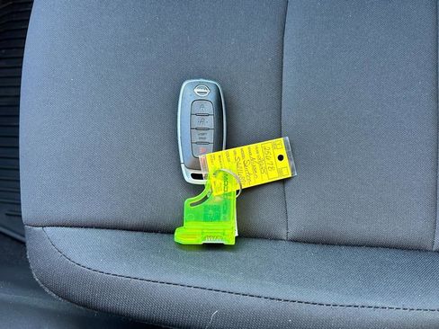 Certified 2025 Nissan Sentra S image 34