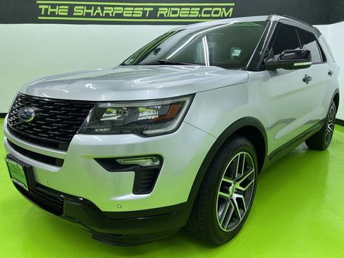 Used 2018 Ford Explorer Sport AWD/4WD image 5