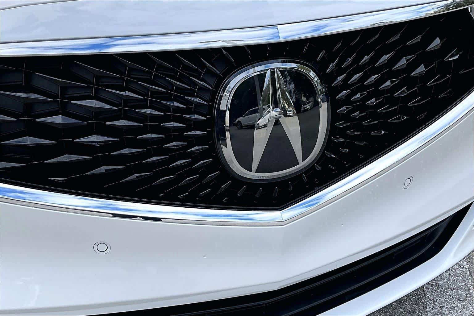 Used 2023 Acura MDX w/ Technology Package FWD image 29