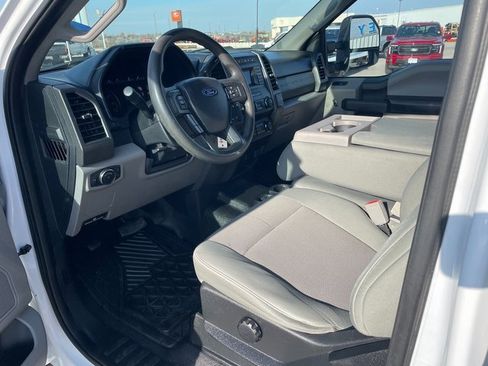 Used 2019 Ford F250 XL w/ STX Appearance Package image 10