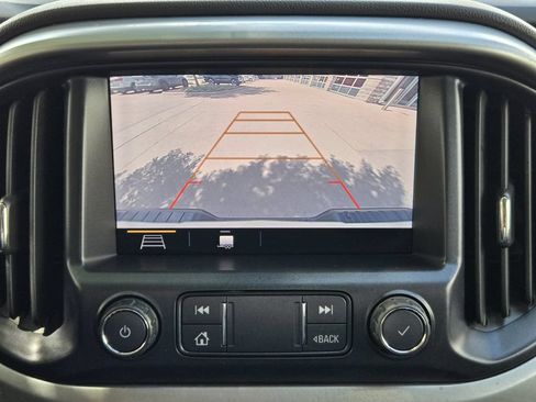 Used 2019 Chevrolet Colorado ZR2 AWD/4WD image 12
