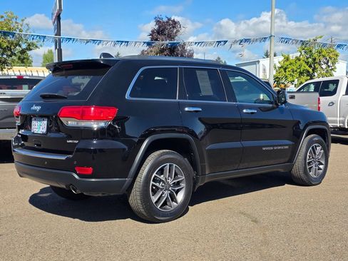 Used 2019 Jeep Grand Cherokee Limited AWD/4WD image 30