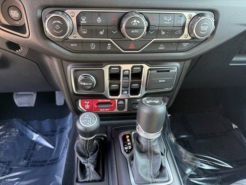 New 2026 Jeep Wrangler Unlimited Sport image 27