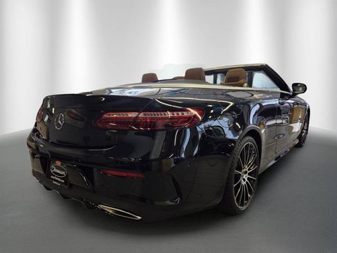 Used 2023 Mercedes-Benz E 450 Cabriolet image 7
