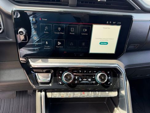 Used 2024 GMC Sierra 1500 Denali w/ Technology Package image 29