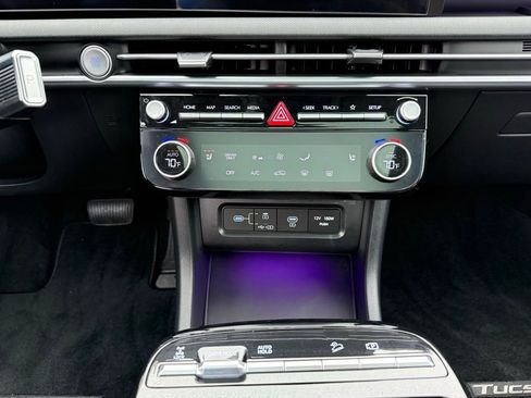 Certified 2025 Hyundai Tucson SEL image 32