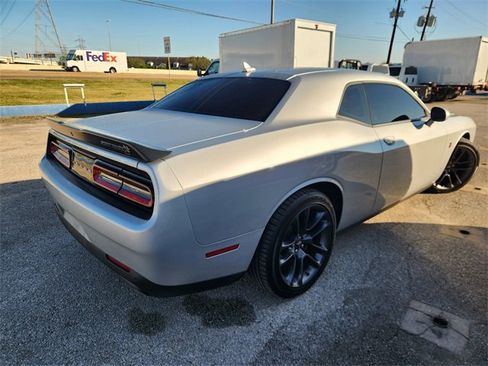 Used 2023 Dodge Challenger R/T Scat Pack w/ Plus Package image 5