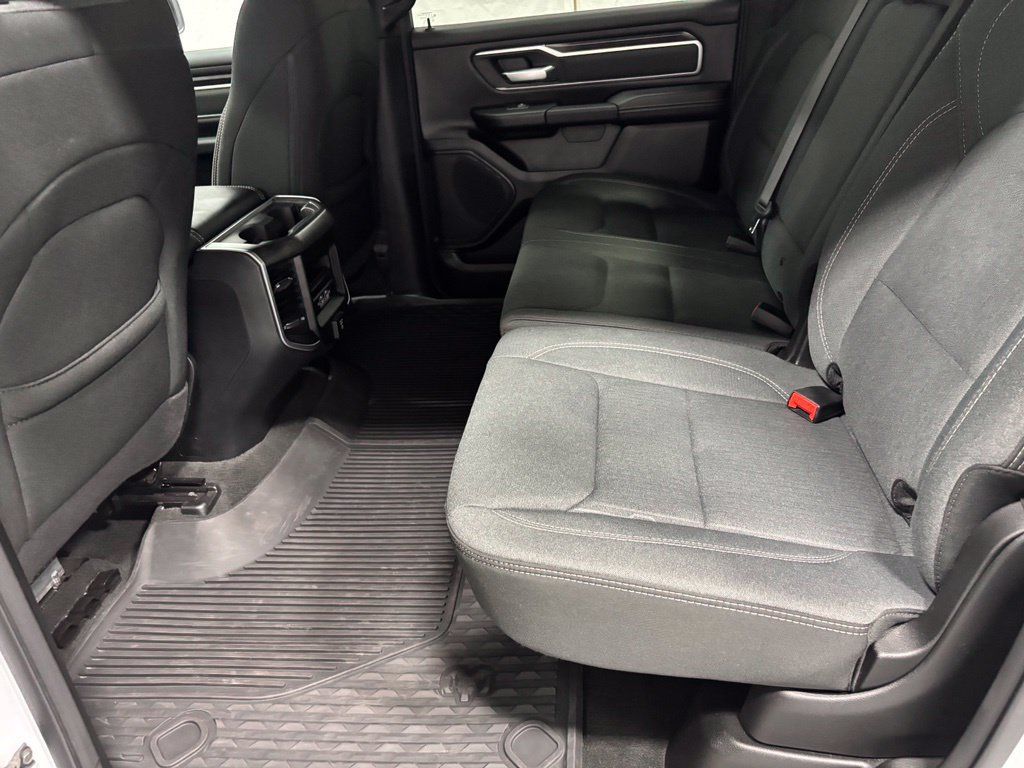 Used 2022 RAM 1500 Big Horn AWD/4WD image 42