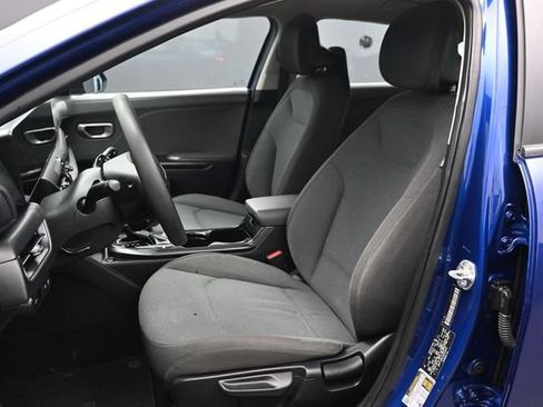Used 2025 Kia K4 FWD image 4