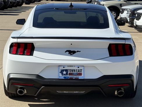 New 2026 Ford Mustang Premium image 28