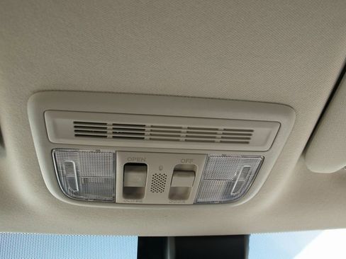 Used 2022 Honda HR-V EX image 18