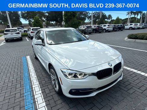 Used 2017 BMW 330i xDrive Sedan AWD/4WD image 12
