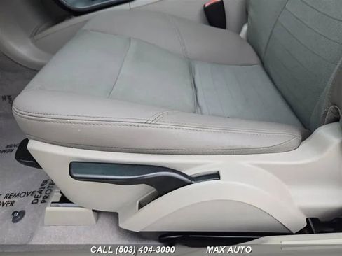 Used 2009 Volvo C30 image 13