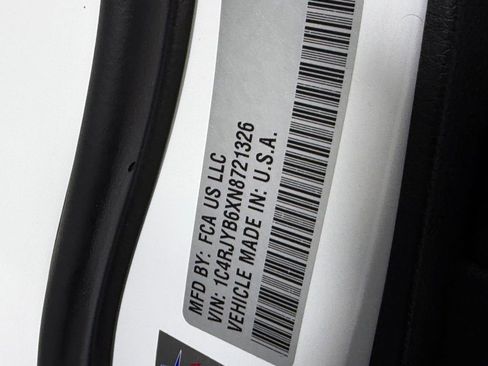 Used 2022 Jeep Grand Cherokee Limited 4xe w/ Luxury Tech Group II image 34