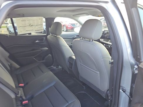 New 2026 Chevrolet Trax ACTIV w/ Sunroof Package image 18