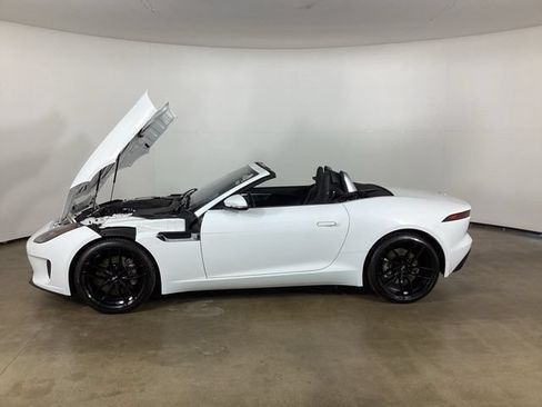 Used 2018 Jaguar F-TYPE Convertible RWD image 40