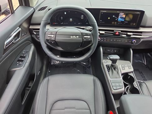 Used 2026 Kia Sportage SX FWD image 15
