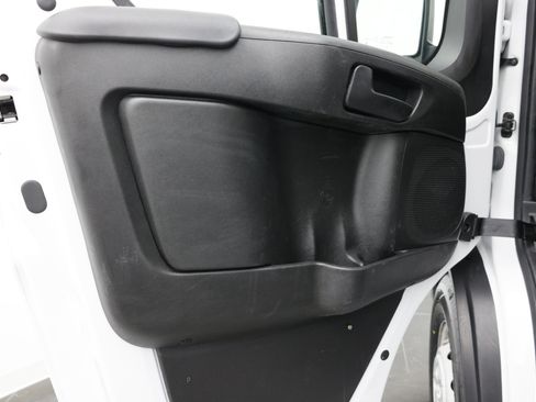 Used 2023 RAM ProMaster 2500 FWD image 12