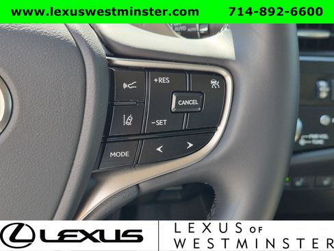 Used 2025 Lexus ES 300h w/ Premium Package FWD image 24