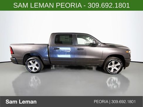 New 2026 RAM 1500 Express AWD/4WD image 8