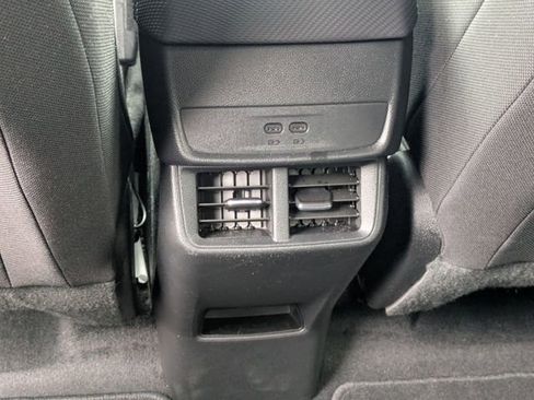 New 2026 Chevrolet Equinox LT image 26