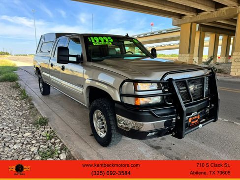 Used 2006 Chevrolet Silverado 2500 LT RWD image 1