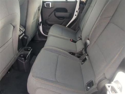 New 2026 Jeep Gladiator Sport image 19