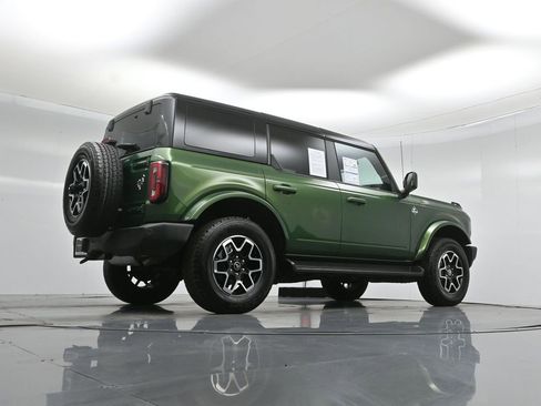 Certified 2025 Ford Bronco Outer Banks image 48