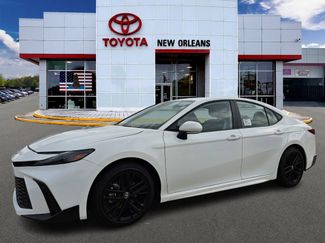 Used 2025 Toyota Camry SE w/ Multimedia Upgrade Package video 1