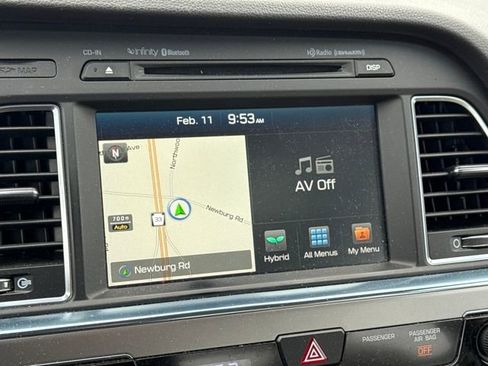 Used 2017 Hyundai Sonata Limited w/ Ultimate Package 02 image 23