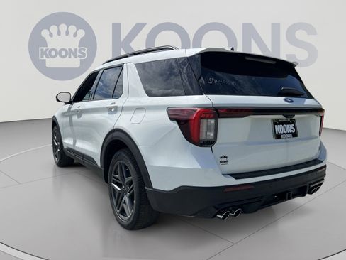 New 2026 Ford Explorer ST w/ Sun And Sound Package AWD/4WD image 4