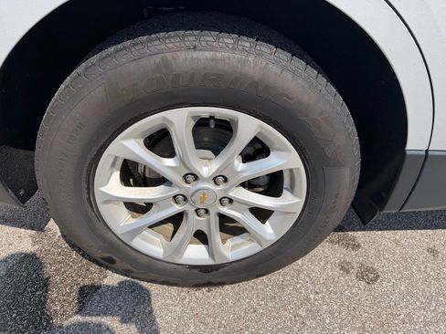 Used 2020 Chevrolet Equinox LS AWD/4WD image 6
