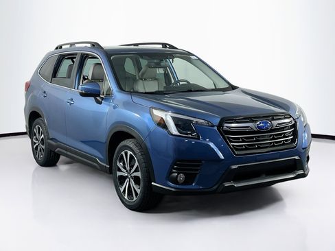 Used 2023 Subaru Forester Limited image 3