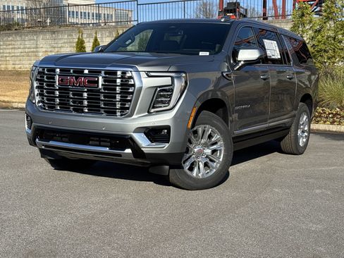 New 2026 GMC Yukon XL Denali w/ Sun & Power Step Package image 5