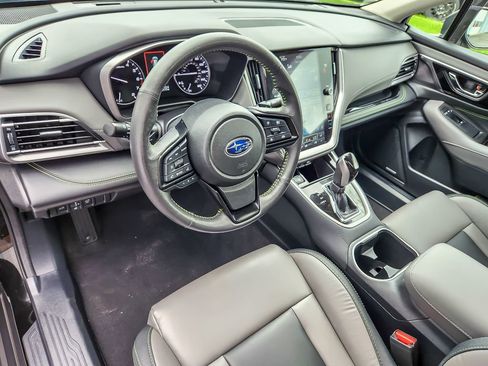 Certified 2024 Subaru Outback Onyx Edition AWD/4WD image 8