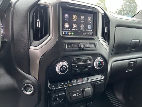 Used 2024 GMC Sierra 1500 Pro w/ Graphite Edition AWD/4WD image 18