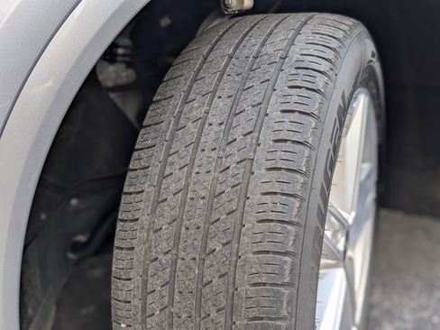 Used 2025 Audi Q5 e Premium image 37