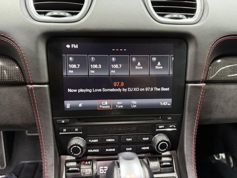 Used 2018 Porsche 718 Cayman GTS image 15