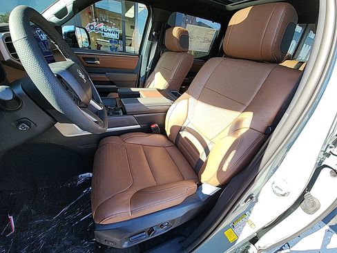 New 2026 Toyota Tundra 1794 Edition AWD/4WD image 18