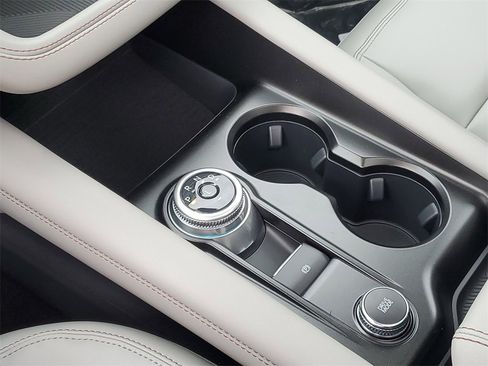 New 2026 Ford Explorer Active w/ Active Comfort Package image 20