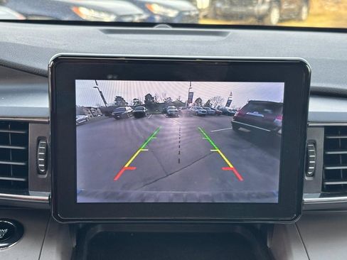 Used 2023 Ford Explorer XLT w/ Equipment Group 202A image 31