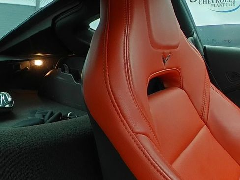Used 2018 Chevrolet Corvette Z06 RWD image 11