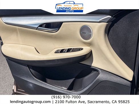 Used 2019 INFINITI QX50 Essential w/ Premium Audio Package AWD/4WD image 19