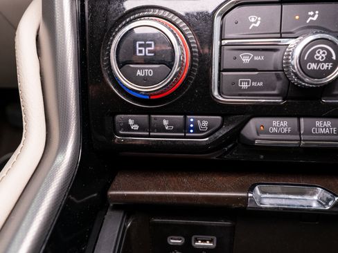 Used 2023 GMC Yukon Denali w/ Max Trailering Package AWD/4WD image 24
