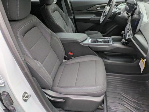 New 2026 Chevrolet Equinox EV LT FWD image 28