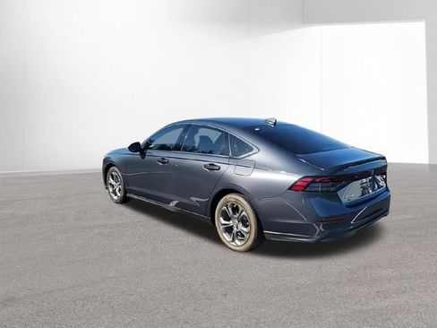 Used 2024 Honda Accord EX image 6