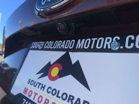 Used 2018 Ford Escape SE w/ SE Sync 3 Package image 12