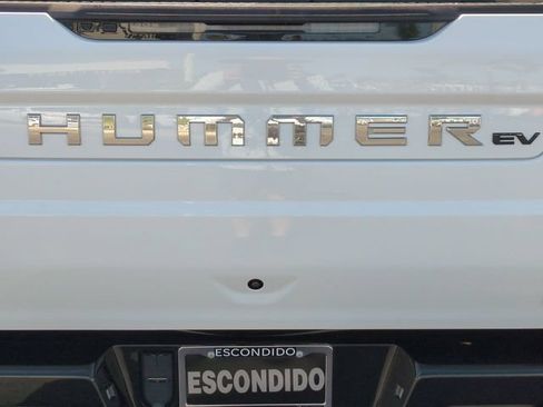 Used 2025 GMC Hummer EV 2X AWD/4WD image 32
